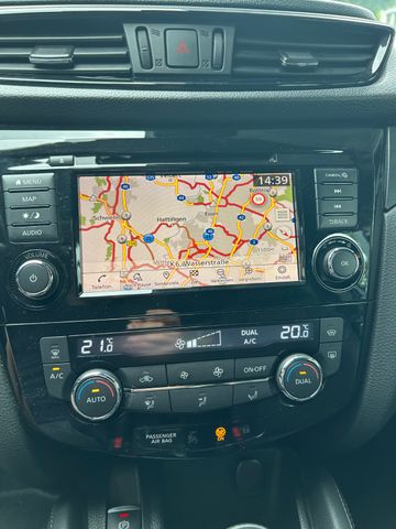 Fahrzeugabbildung Nissan Qashqai N-Tec Autom.+Kamera+Navi+CarPlay+SHZ+LM