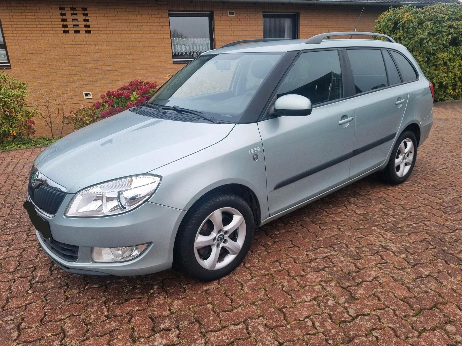 Skoda Fabia, 2011
