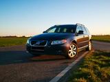 Volvo V70 D3 mit D5 Motor 5 Zylinder Rotleder  - gebrauchte Volvo V70 aus dem Jahr 2013