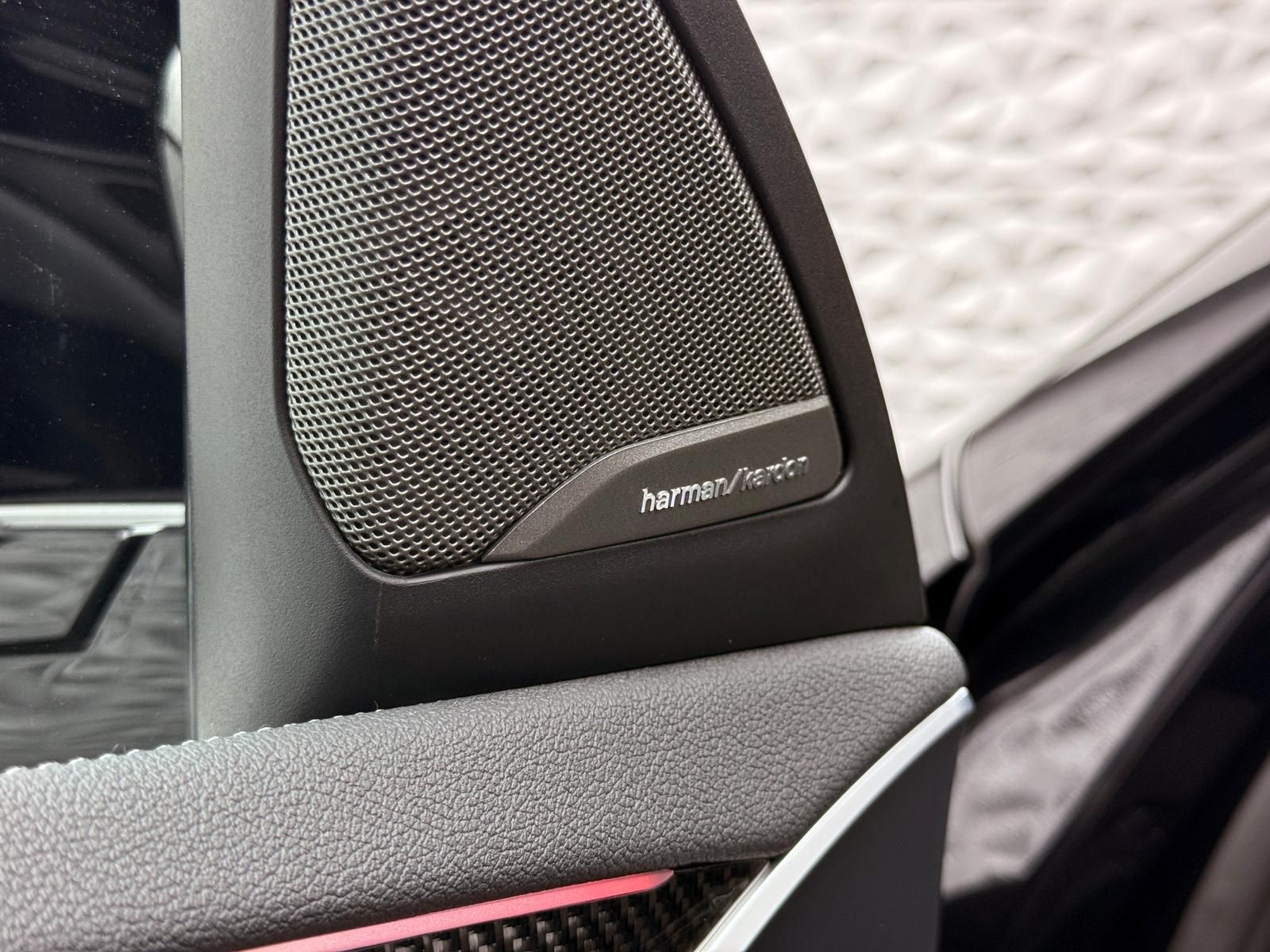 Fahrzeugabbildung BMW COMPETITION/KLAPPEN-AGA/H&K/ACC/AHK/HUD/KEYL/21"