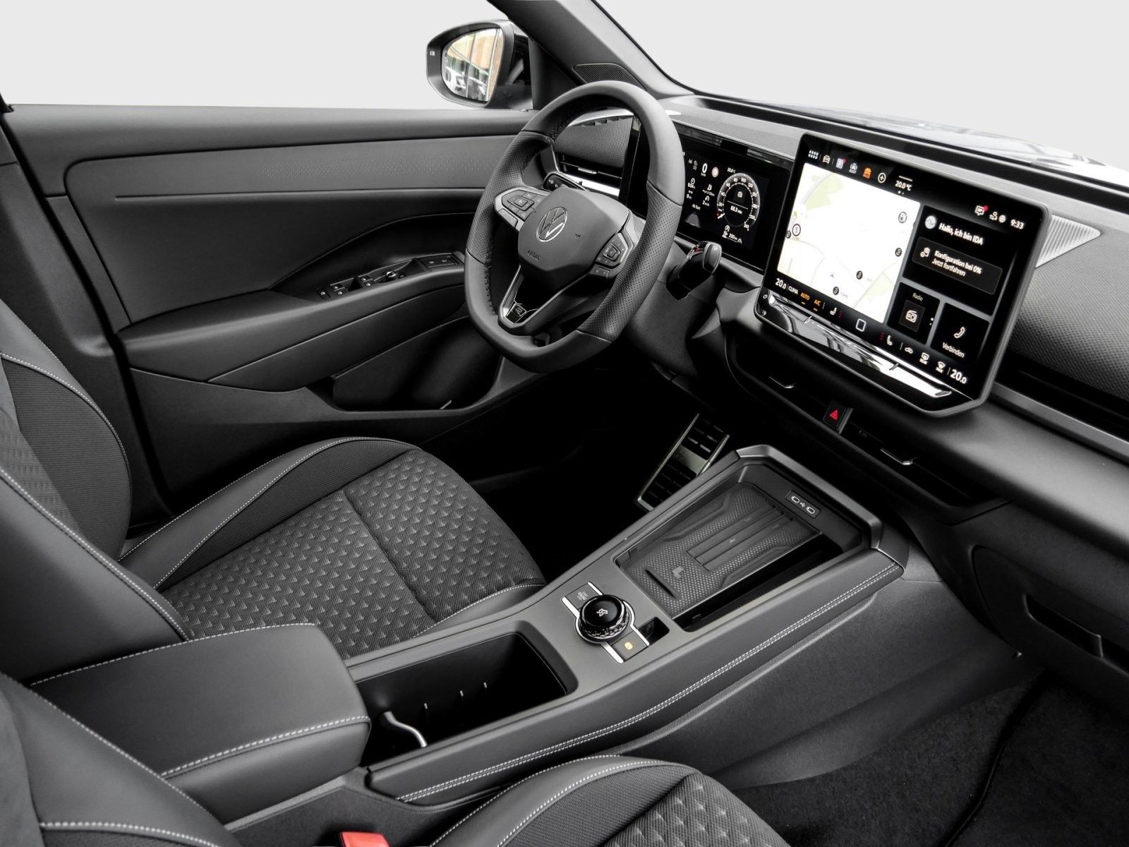 Volkswagen T-Roc R-Line 1.5 eTSI DSG IQ.Light Navi AHK Trav imagem 3