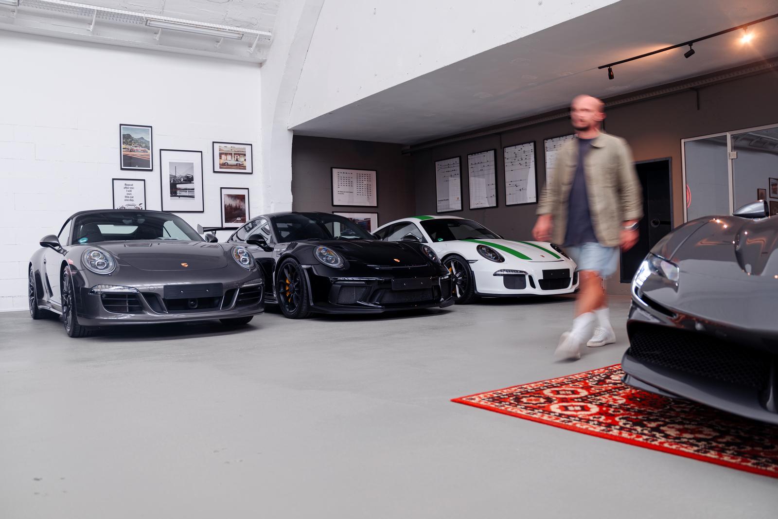 showroom-image-main