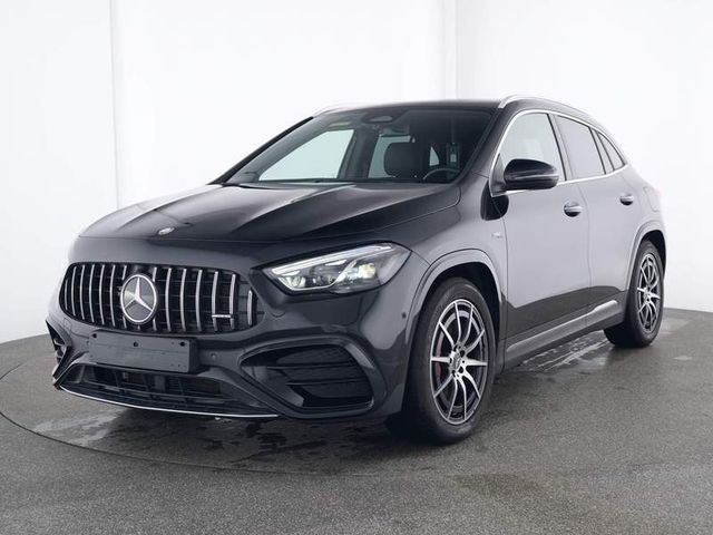 Mercedes-Benz GLA 35 AMG 4M Facelift Pano StHzg AHK Distronic