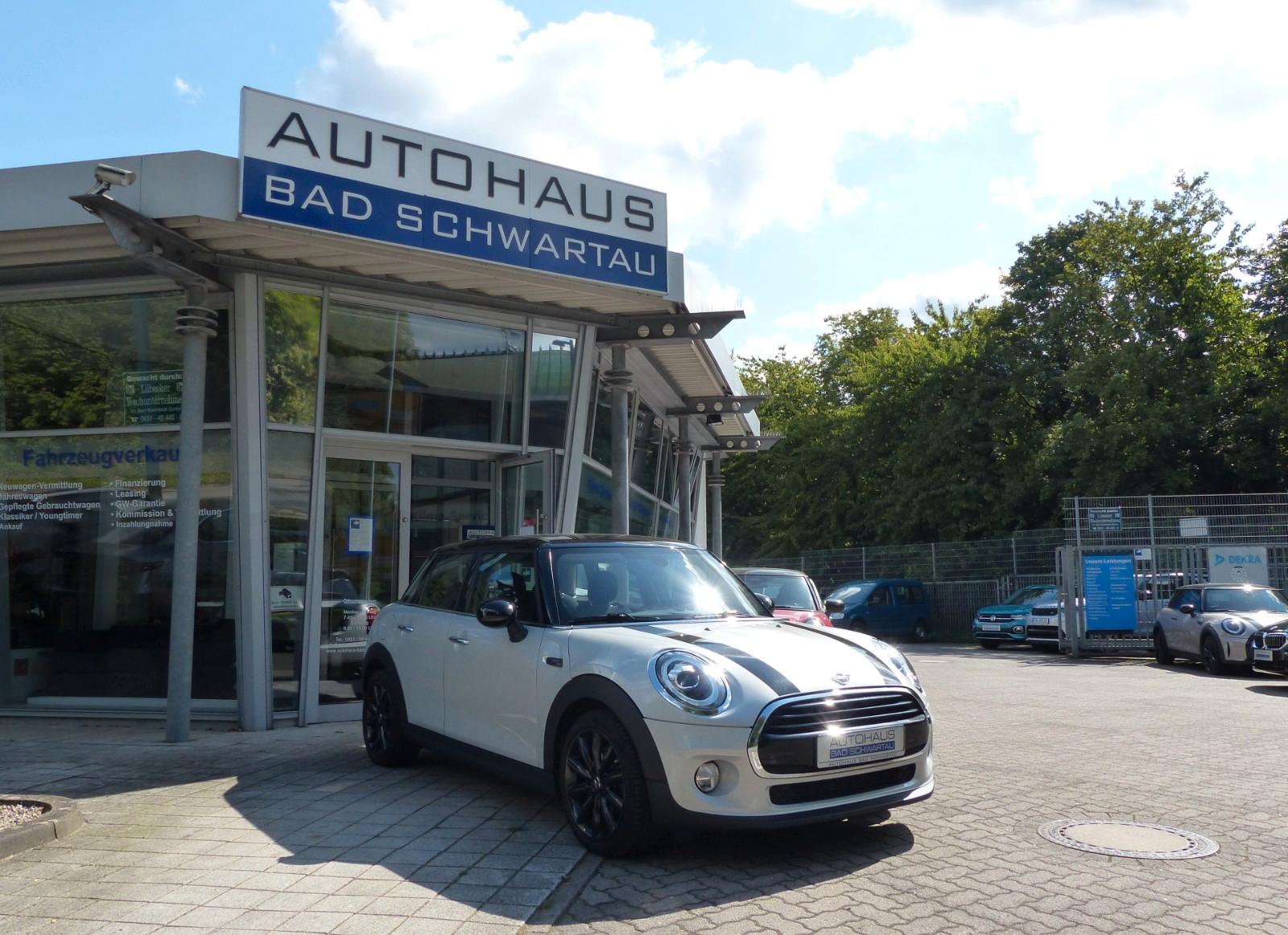 MINI Cooper Lim. Aut. "Chili" 5-trg., Navi, LED uvm.