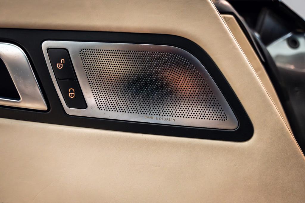 Mercedes-Benz SLS AMG