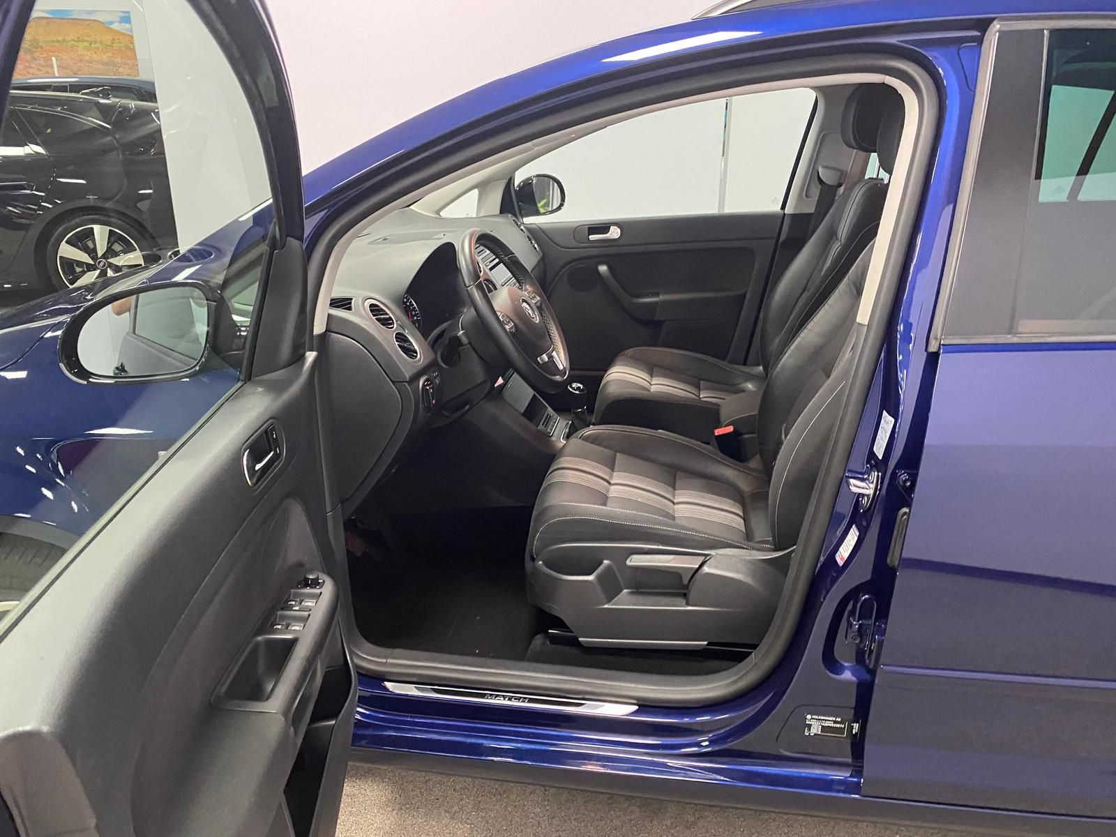 Fahrzeugabbildung Volkswagen Golf Plus 1.2 TSI Match+ PDC+SITZHEIZ+ALLWETTER+