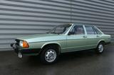 Audi 100 original 3800 KM!!!  aus franz. Sammlerhand - silberne Audi 100