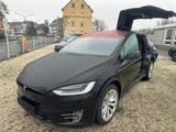 Tesla MODEL X 90D PERFORMANCE DUAL SIGNATURE 7SITZER - Tesla Model X SUV