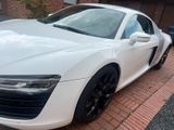 Audi R8 4.2 FSI S tronic - Scheckheft | TÜV neu - Audi R8 mit Benzin-Antrieb: Sportwagen, 4.2