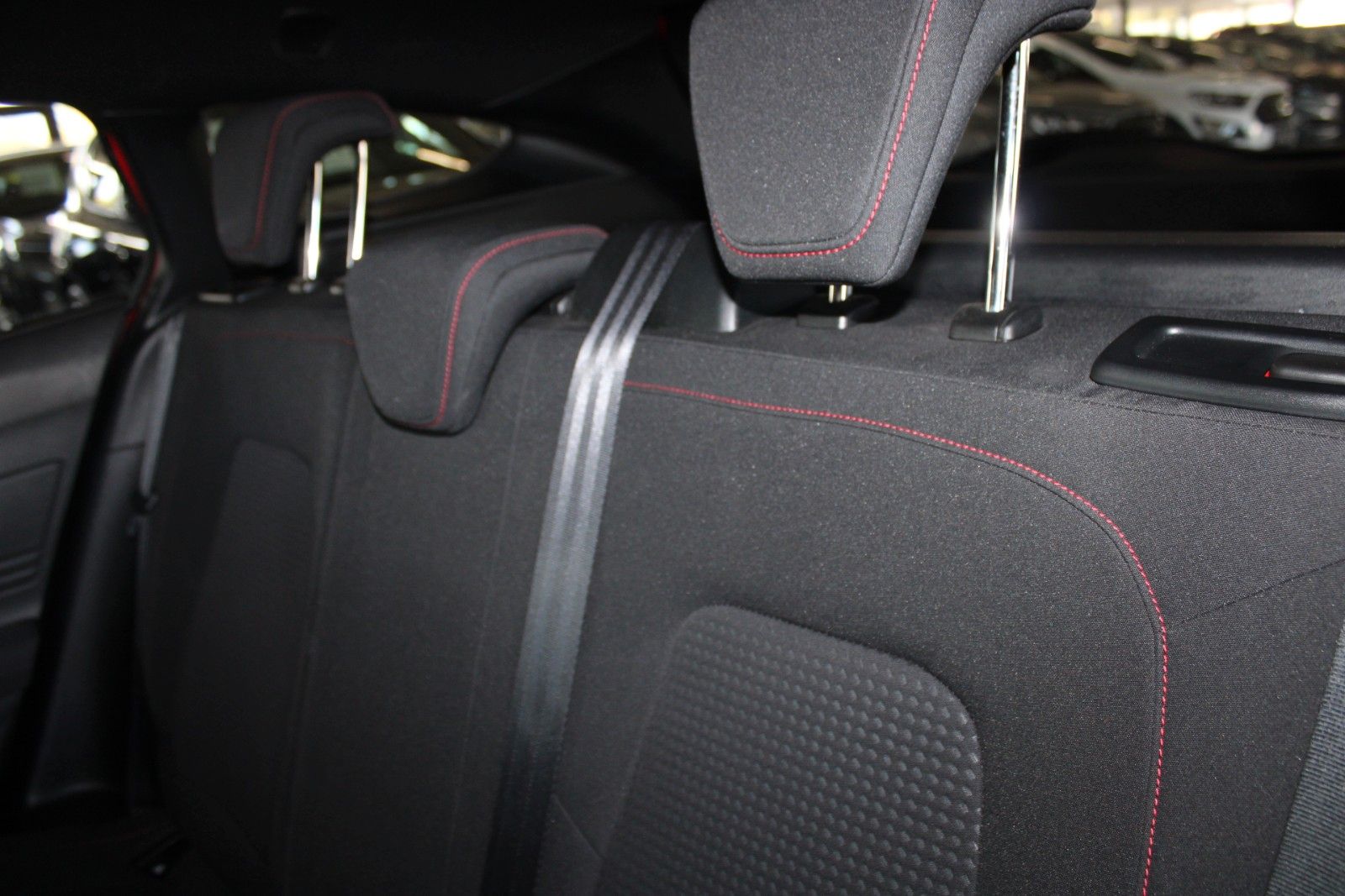 Fahrzeugabbildung Ford Focus ST-Line Automatik WinterPaket CAM ACC