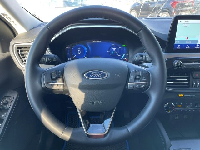 Fahrzeugabbildung Ford Kuga Plug-In Hybrid Titanium X LED HeadUpDisplay