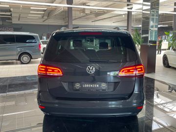 Volkswagen Sharan - 8