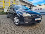 Ford Focus Lim. Trend - Ford Focus aus 2005: Trend