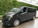 Renault Trafic Grand SpaceClass dCi 170 EDC (AHK/8xRÄDER - Renault Trafic: Automatik