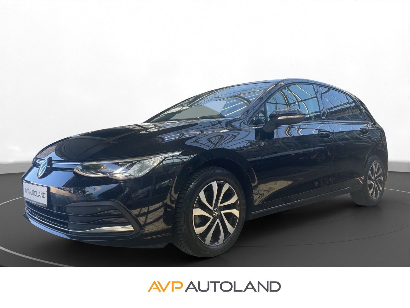 Volkswagen Golf VIII 1.5 TSI ACTIVE | NAVI | LED | SITZH. |