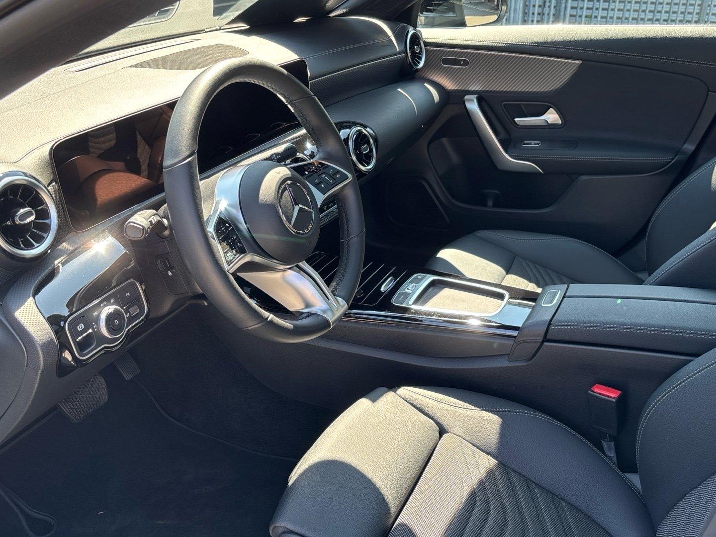 Mercedes-Benz CLA 200 SB Panorama Rückfahrkamera MBUX LED, миниатюра 9