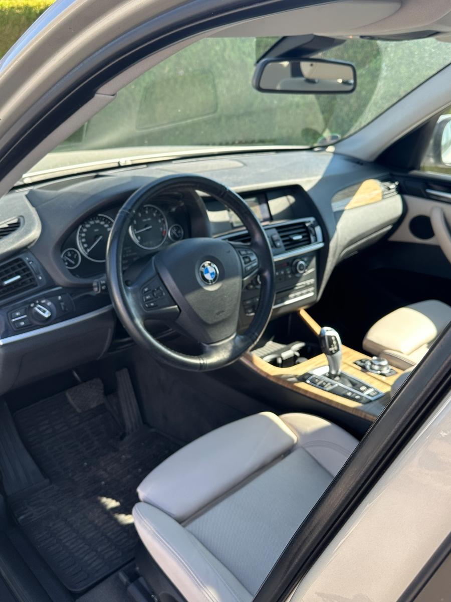 BMW X3 xDrive 20 i Automatik HUD AHK PANO Kamera