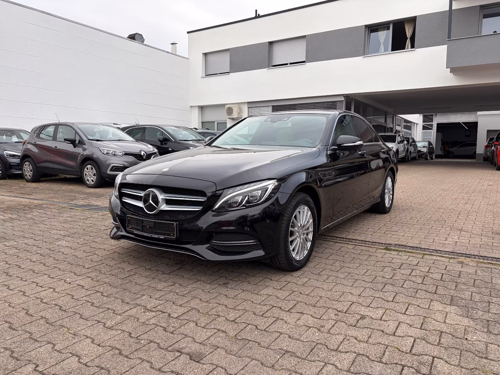 Mercedes-Benz C 250 Limousine BlueTec / d*KAMERA*BURMESTER*