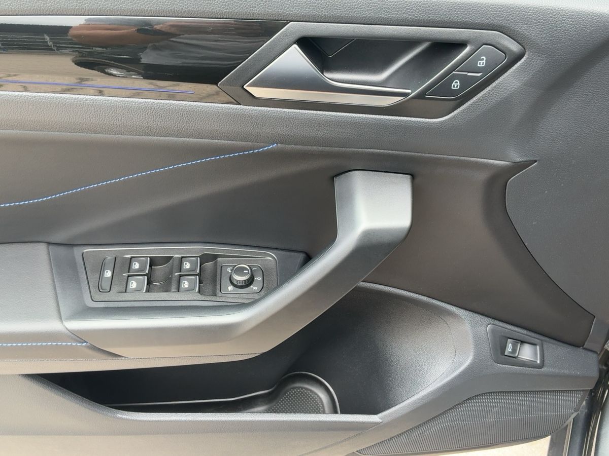 Volkswagen T-Roc - Bild 16