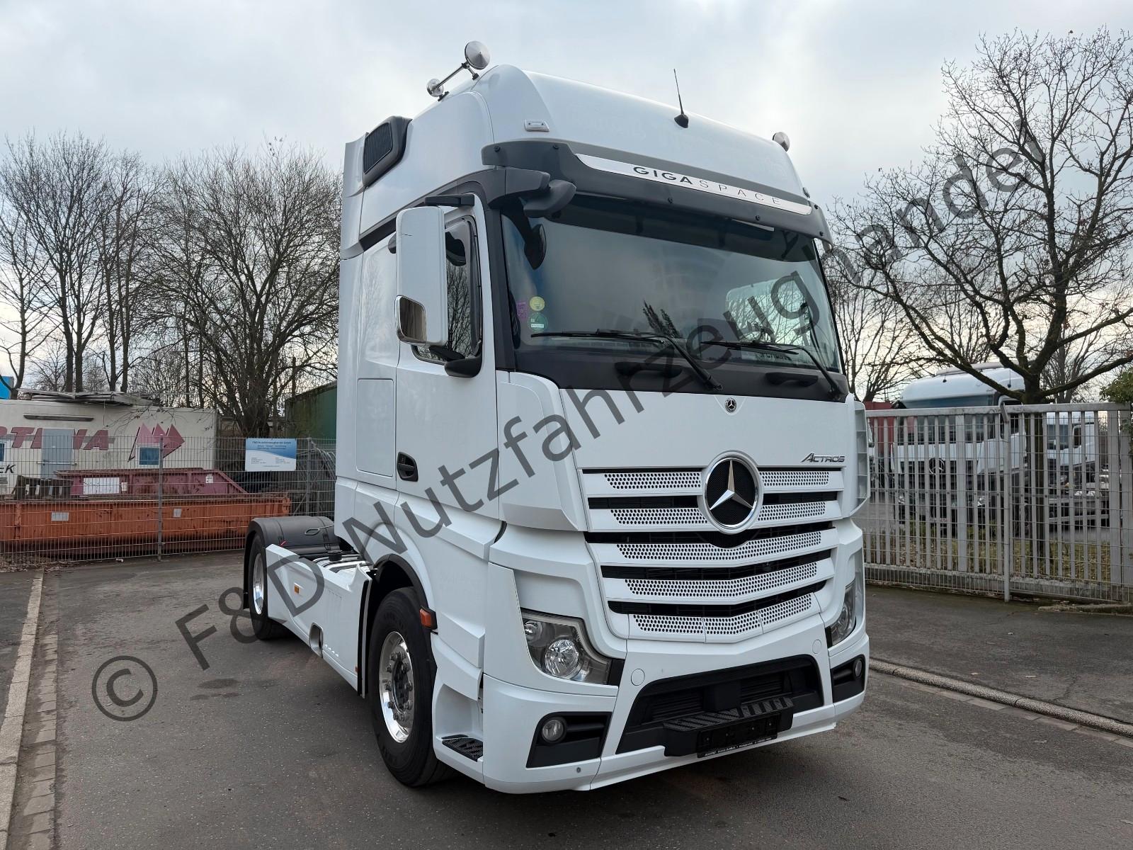 Mercedes-Benz Actros 5 1845 LS GigaSpace