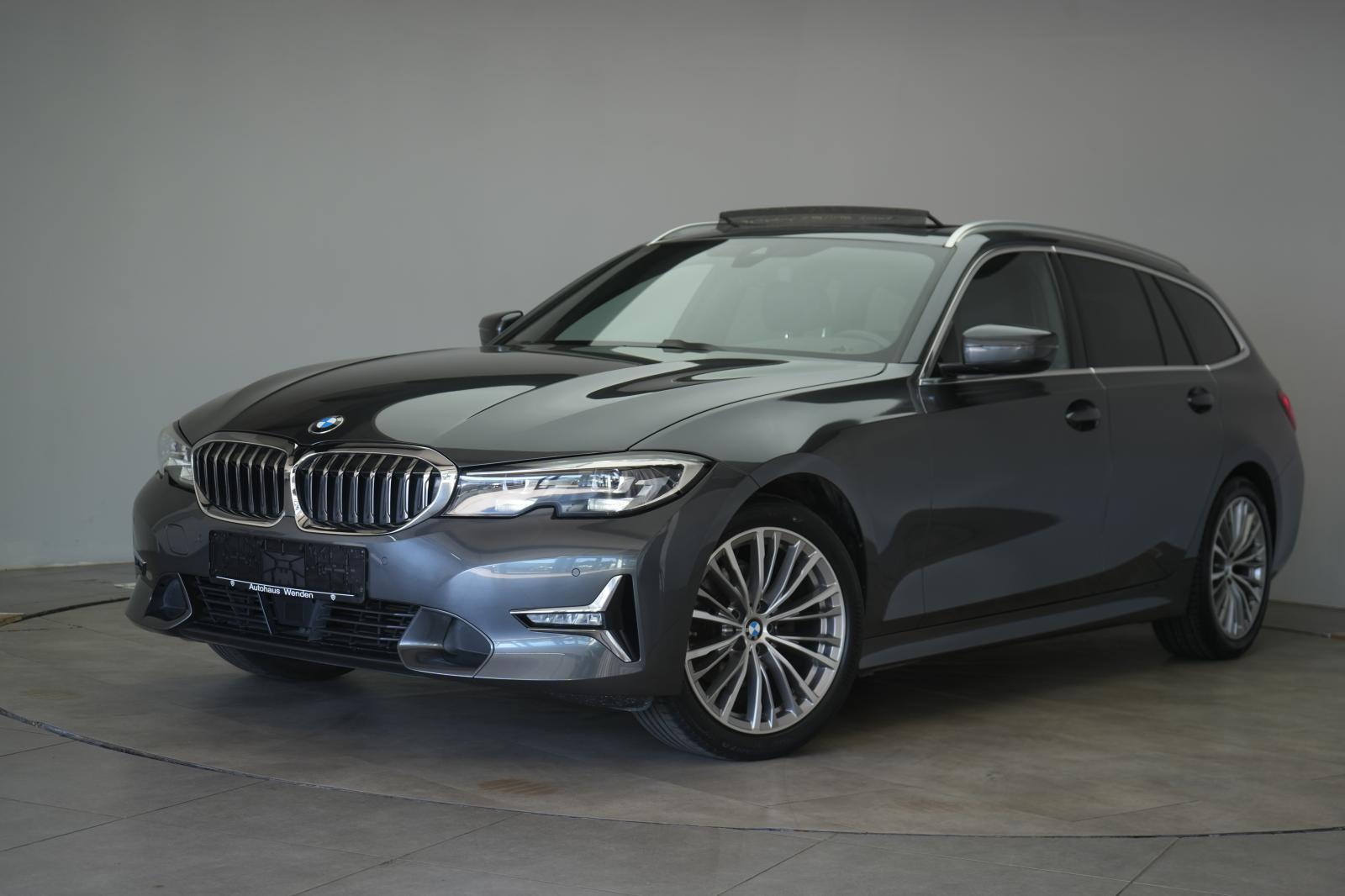 BMW 320 d Touring Luxury Line Leder/ACC/Pano/Virtual