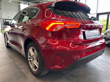 MYAUTOCENTER – Gebraucht- und Jahreswagen mit Werkstattservice in Pfaffenhofen Ford Focus Lim. *Pano*Kamera*AHK*LED*