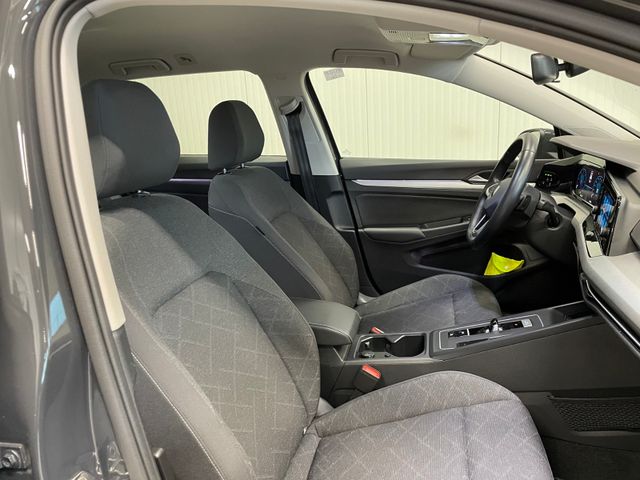 Golf VIII Variant Life 2.0 TDI DSG LED SHZ