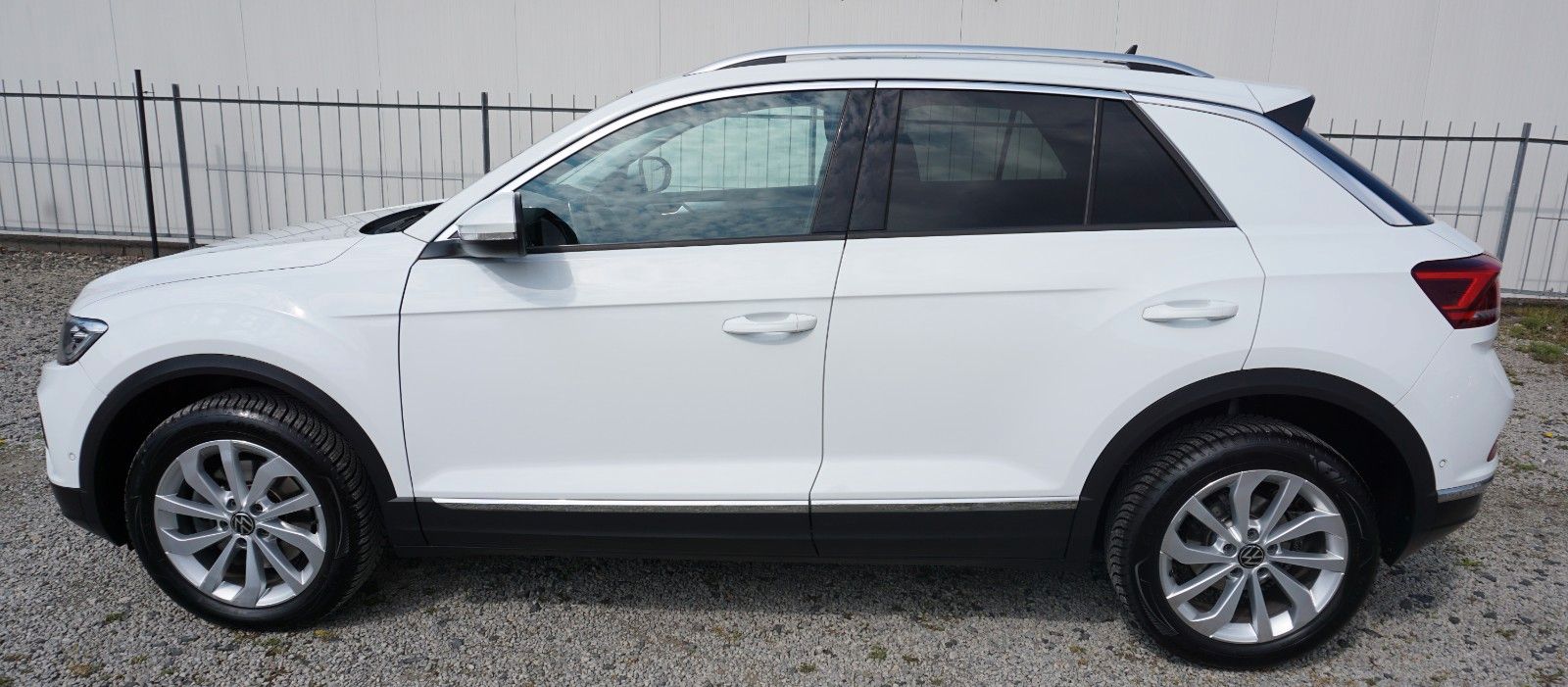 Fahrzeugabbildung Volkswagen T-Roc Style,DSG,Alcantara,LED Plus,Navi,IQ.Light