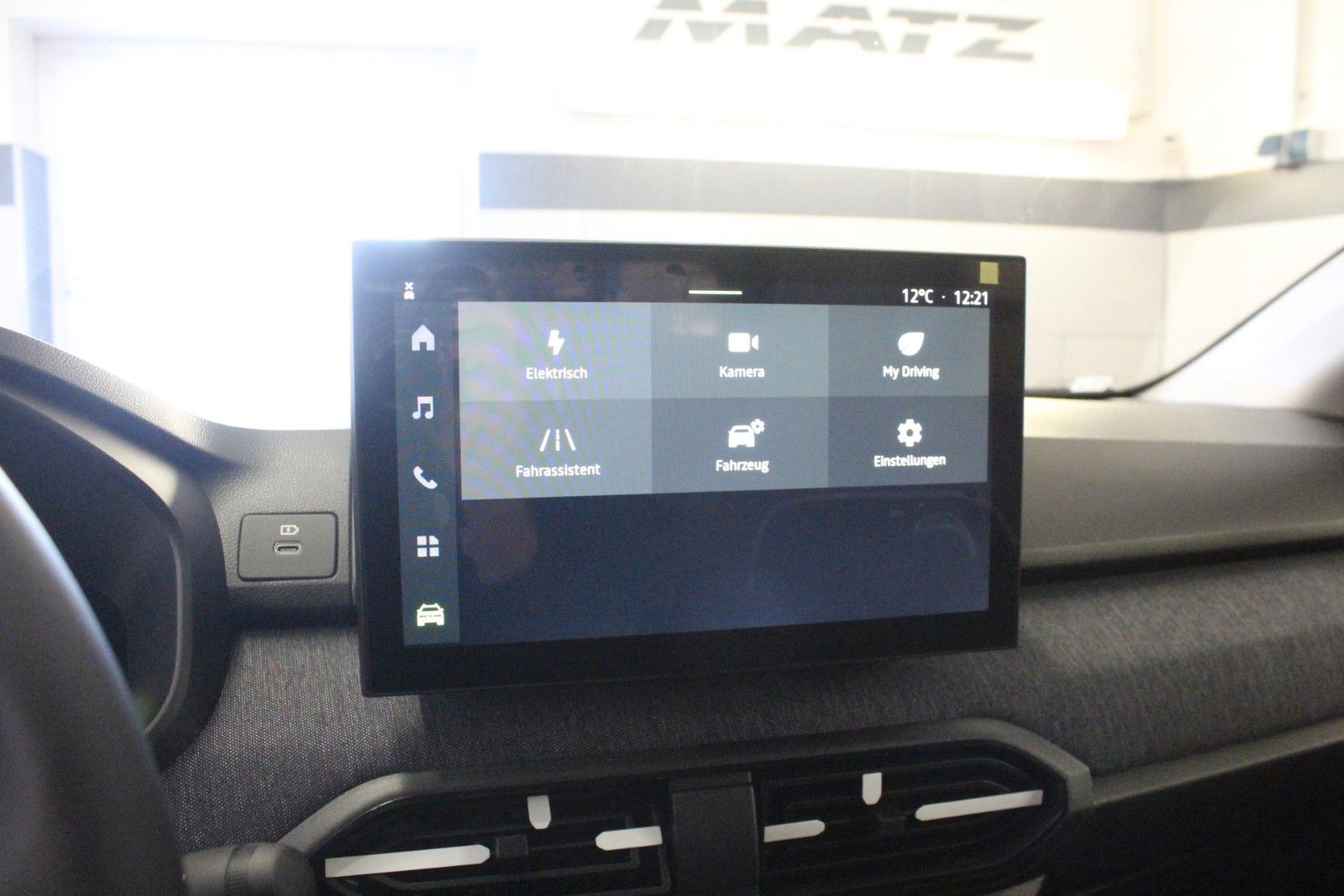 Fahrzeugabbildung Dacia Jogger Hybrid 155 Journey 7-Sitzer MY 2026