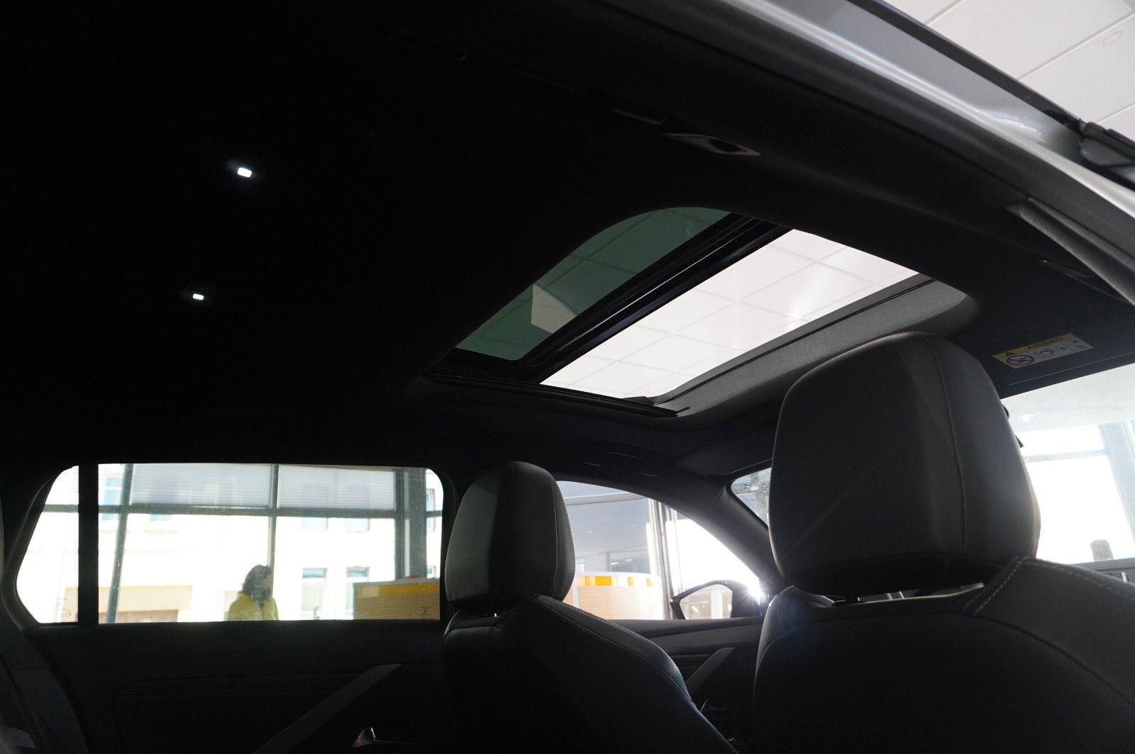 Fahrzeugabbildung Opel Astra L ST 1.2T GS SPORT NAVI/LED/360°/PANO./HUD