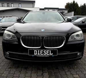 BMW 730 - 4