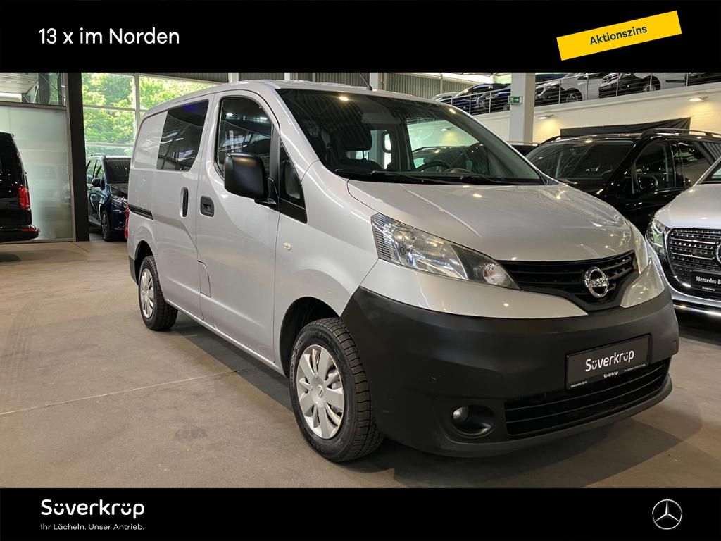 NISSAN NV200