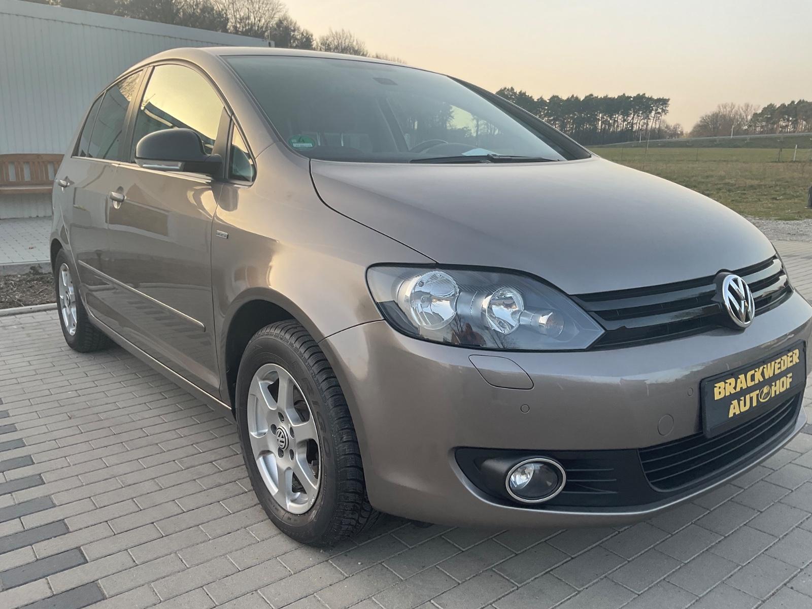 Volkswagen Golf Plus 1.2 TSI Match Leder Shzg PDC AHK 1 Hd