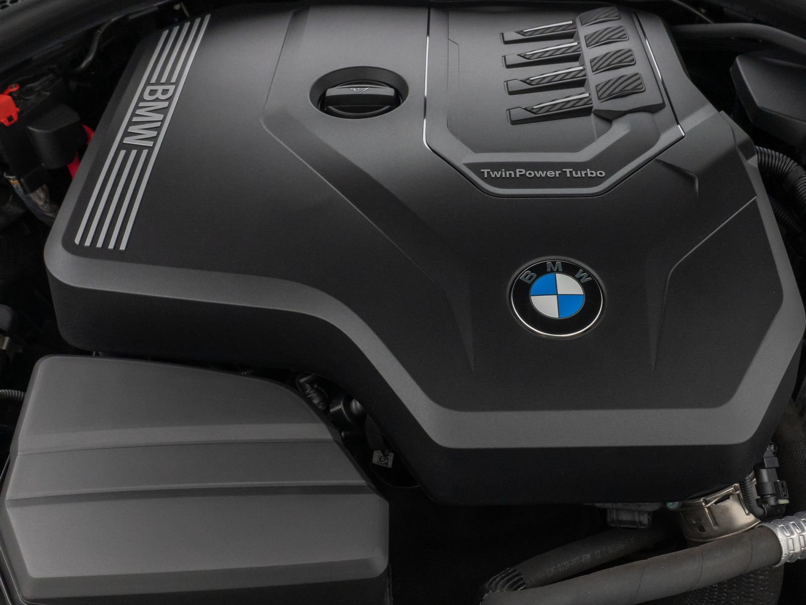 Fahrzeugabbildung BMW 320i M Sport Panorama Kamera DAB H/K AHK 19Zoll