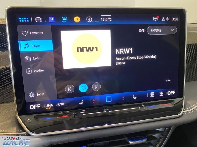 Passat Variant 1.5 eTSI DSG Business NAVI KLIMA