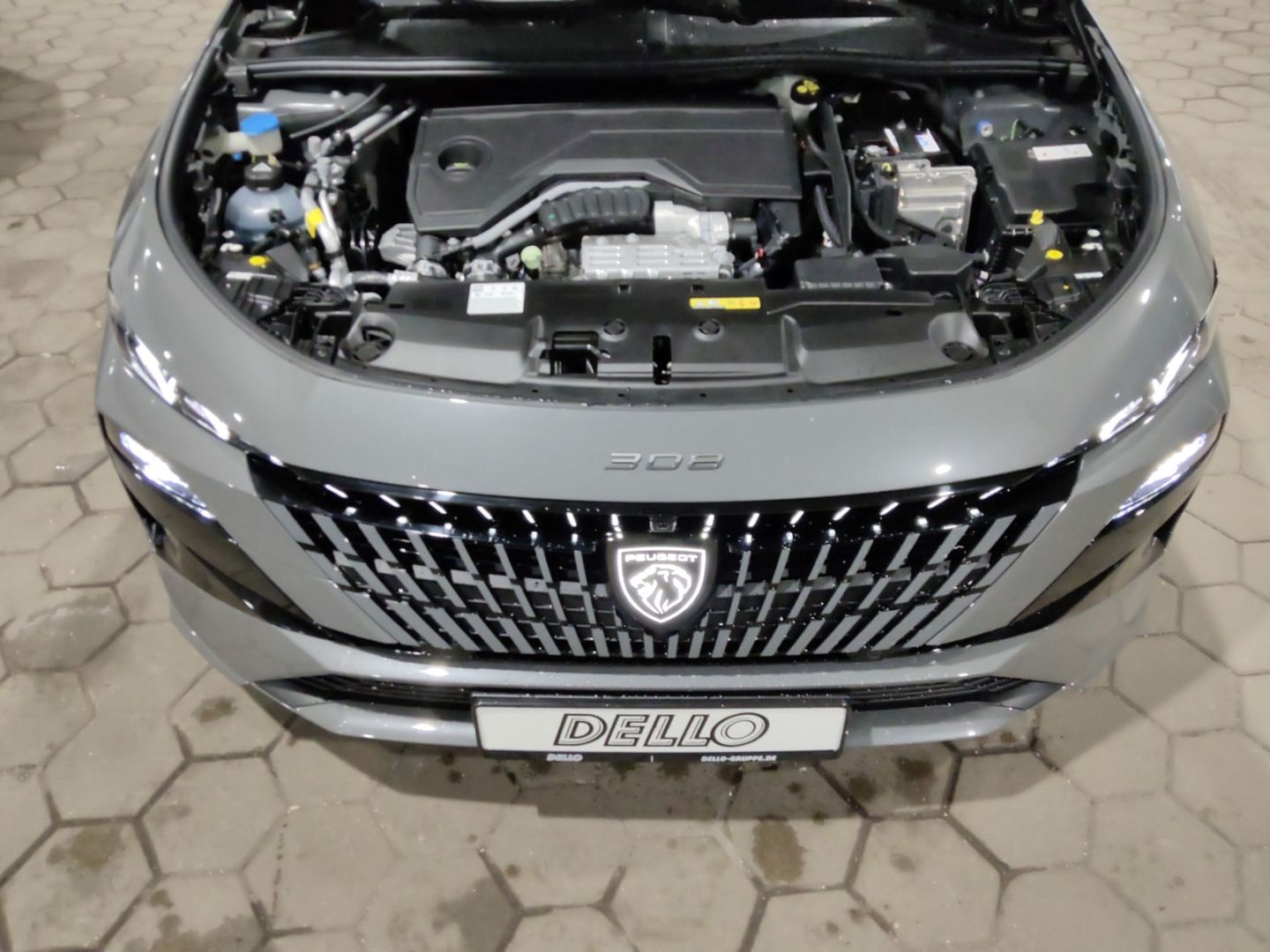 Peugeot 308 - Bild 14