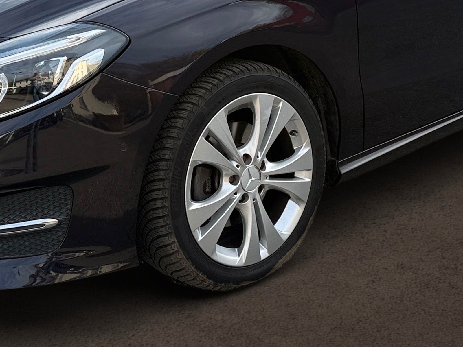 Fahrzeugabbildung Mercedes-Benz B 200 BlueEFFICIENCY Sports Tourer*AHK*Harman-K.