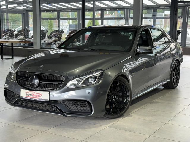 Mercedes-Benz E63 AMG Lim SpeedShift KeylessGo Pano ACC Kamera