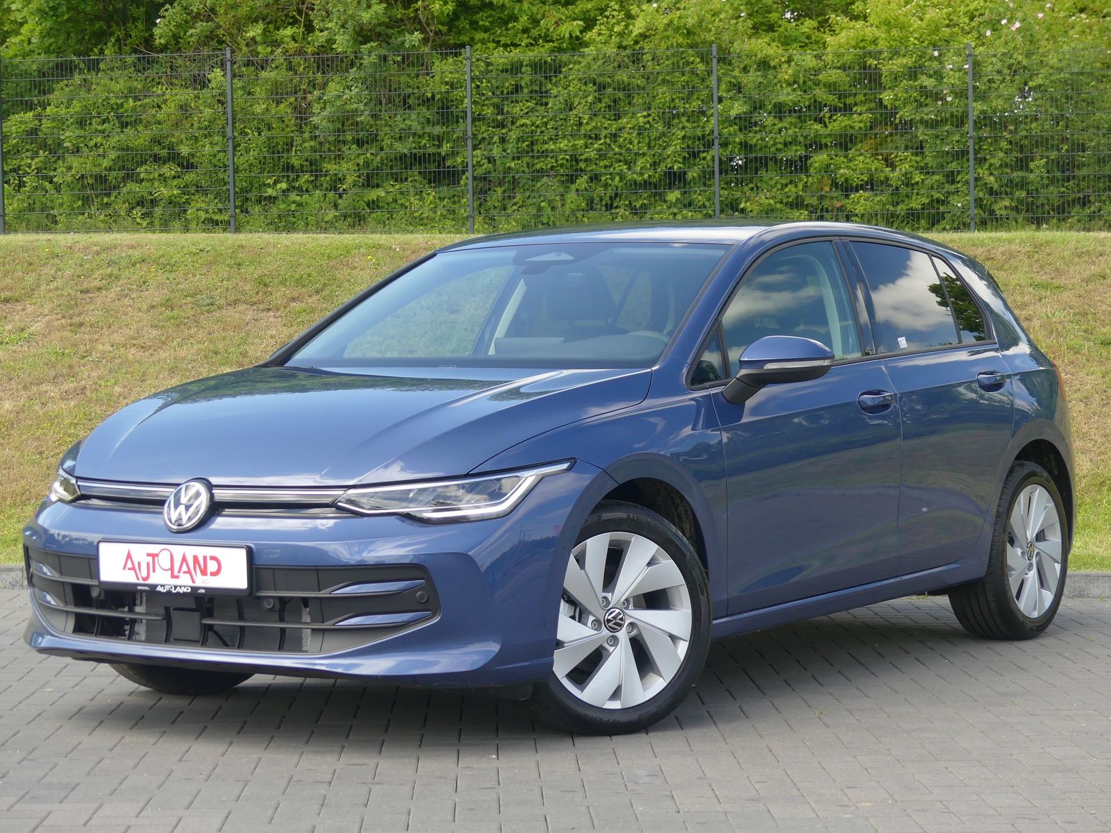 Volkswagen Golf VIII 1.5 TSI LED ACC Kamera imagem 2