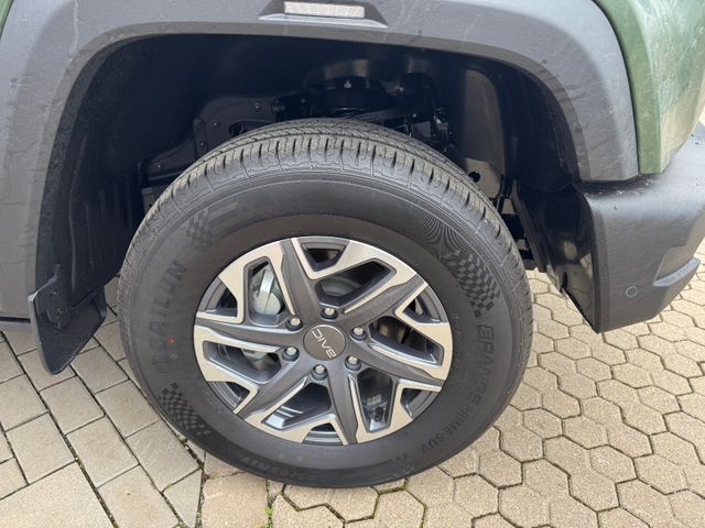 BAIC BJ40 2.0T 4WD 8 Gang AT PanoSitzhzg und Belüft.