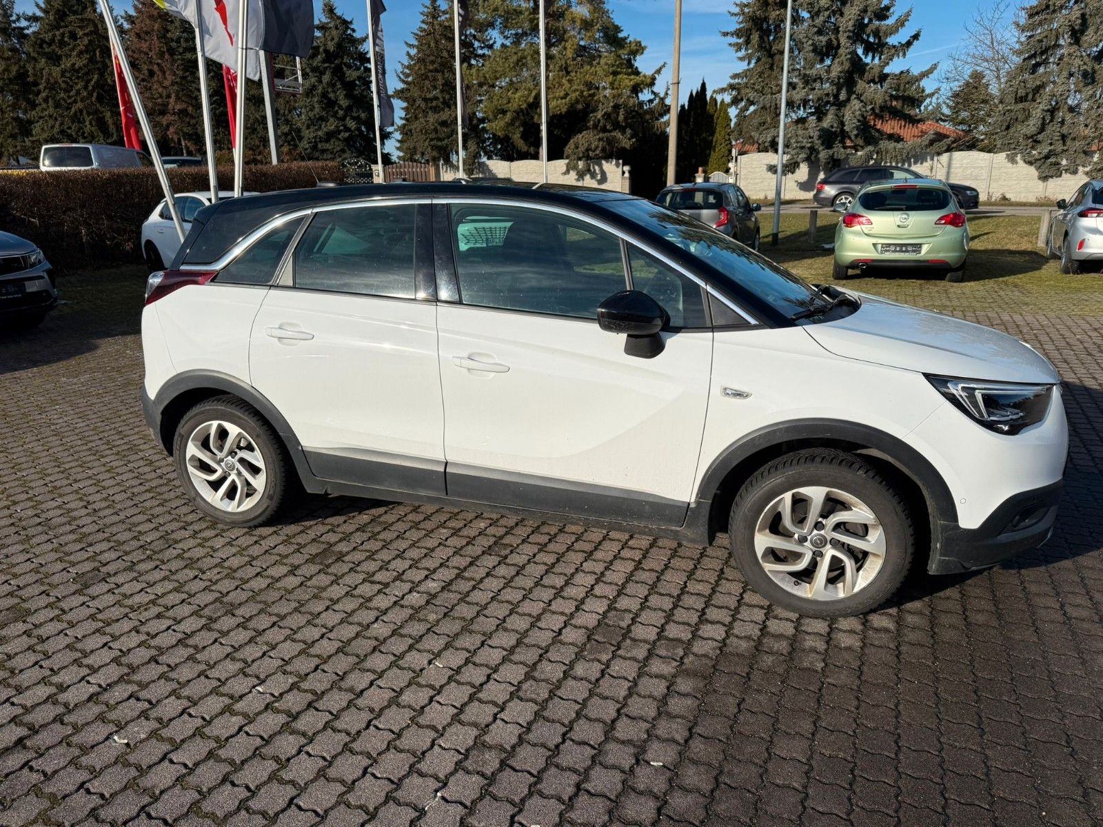 Fahrzeugabbildung Opel Crossland (X)Innovation