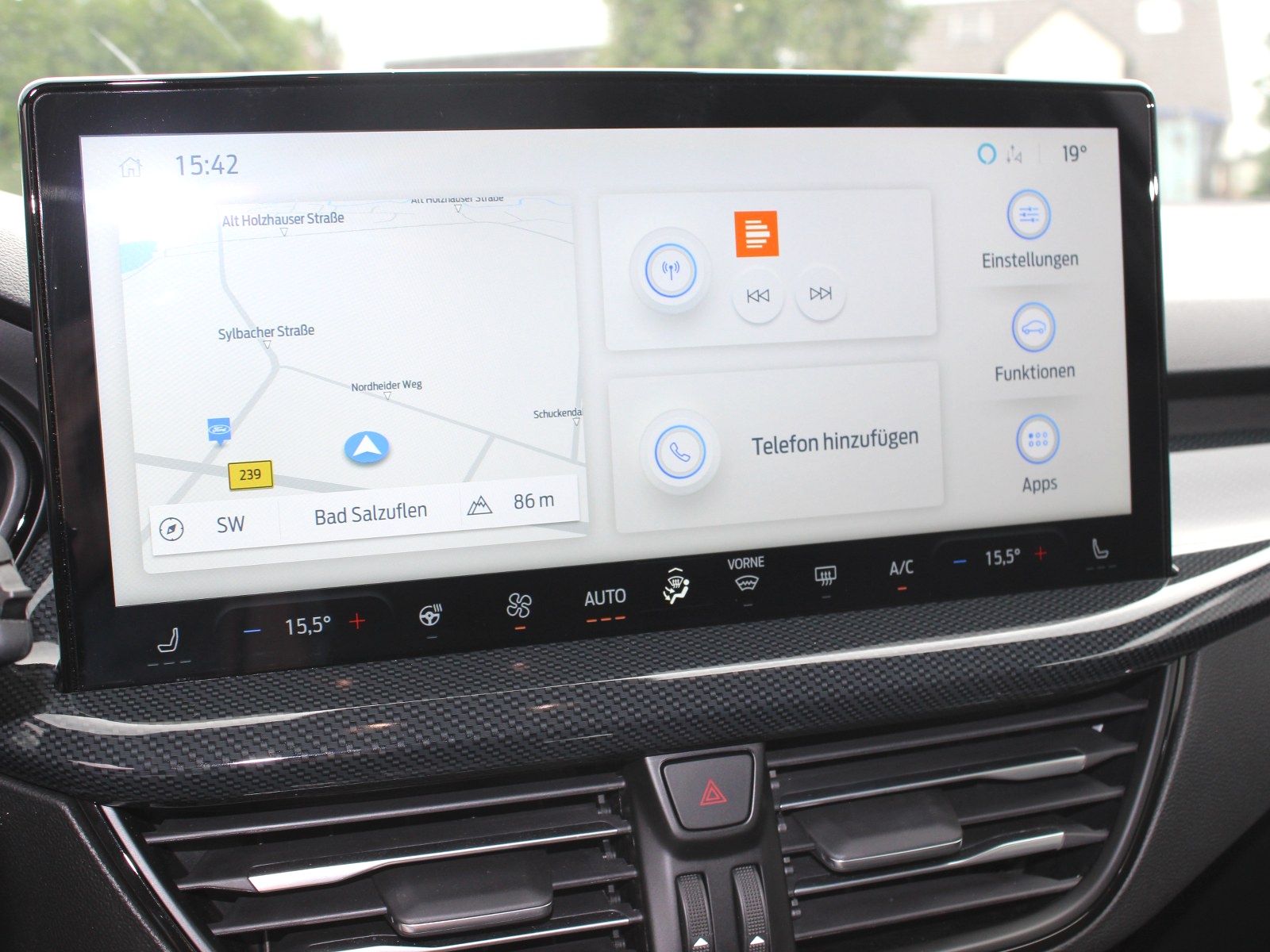 Fahrzeugabbildung Ford Focus ST-Line X 1,0 EcoBoost Mild-Hybrid