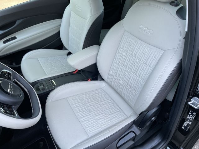 Fahrzeugabbildung Fiat 500e La Prima by Bocelli Android Auto, Sitzheizu