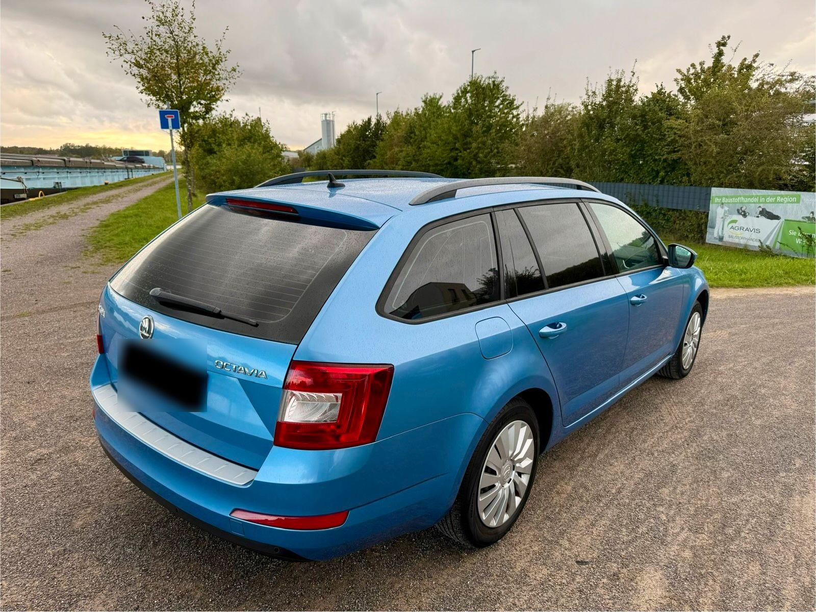 Skoda Octavia 2014 — engine 120 HP (88kW)