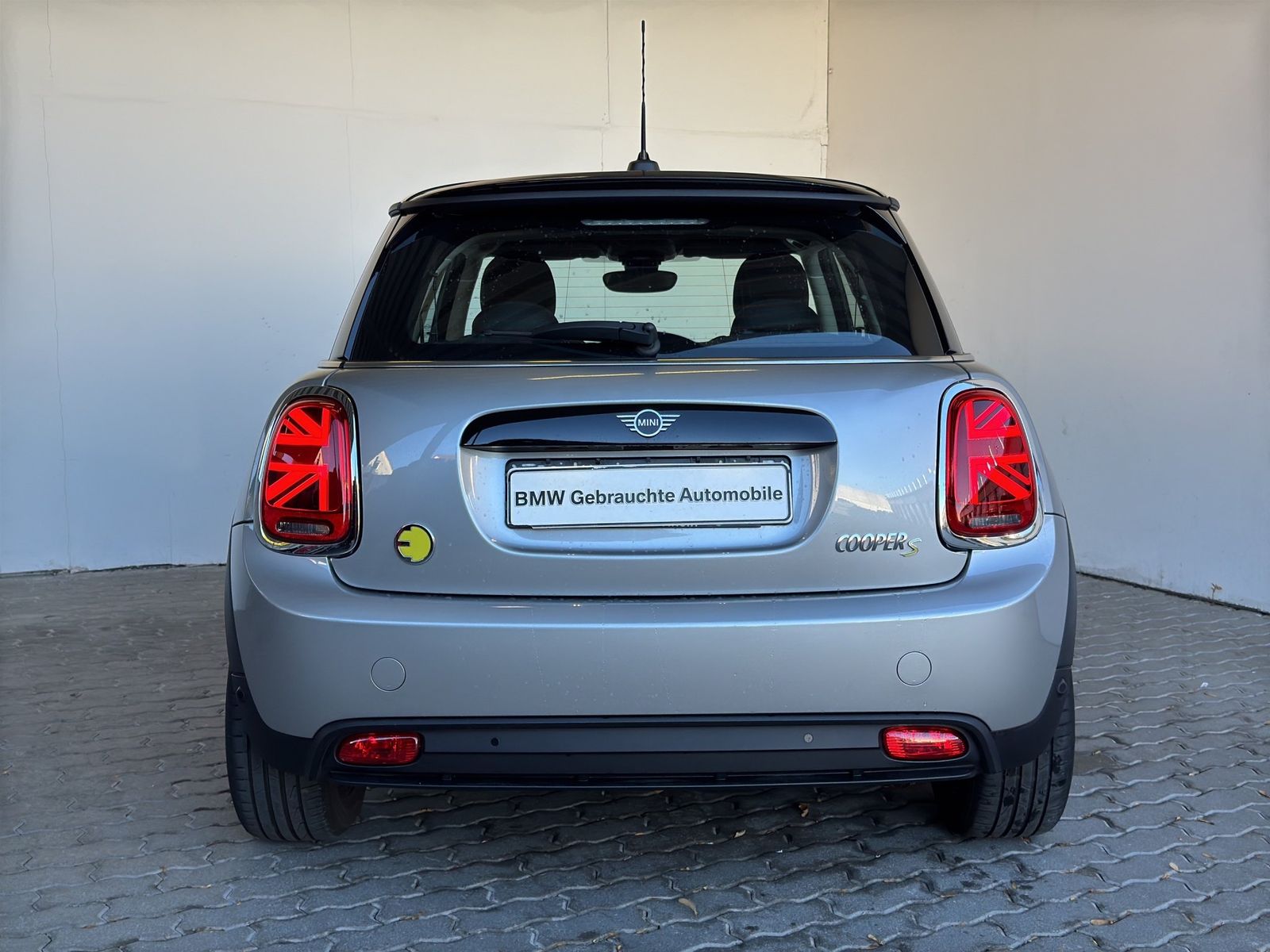 MINI Cooper SE 3-trg. Navi.LED.DriveAss.Sportsz.PDC imagem 3