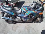Suzuki GSX750F - SUZUKI 1998 GSX 750