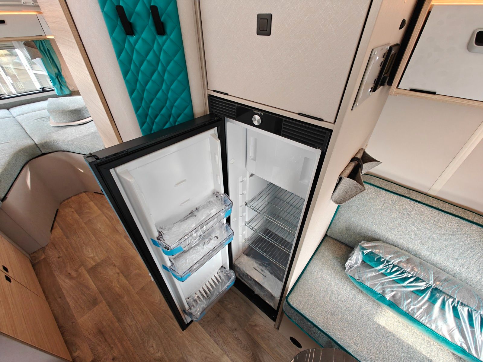Fahrzeugabbildung HYMER / ERIBA / HYMERCAR Touring 642 Urban - JETZT 5.012€ SPAREN !