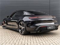 Porsche Taycan GTS 21'' Burmester Panoramadach uvm.