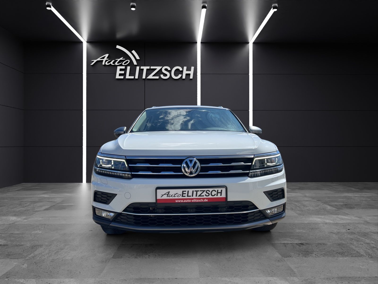Fahrzeugabbildung Volkswagen Tiguan Allspace TDI Highline 4M DSG LED  ACC DCC