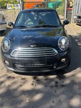 MINI Mini Cooper - MINI Cooper C mit Benzin-Antrieb: Automatik